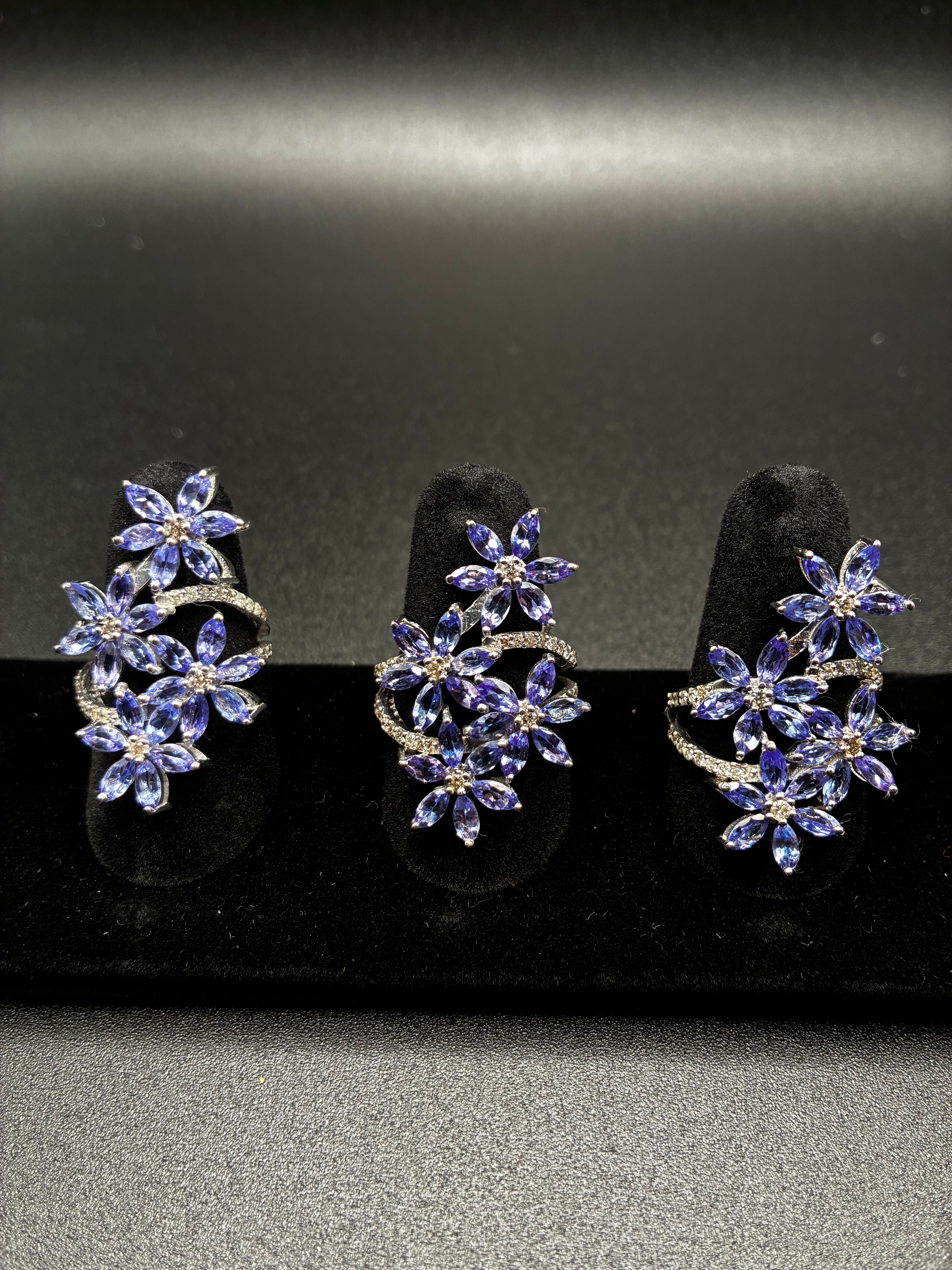 Tanzanite and Diamond Flower Ring