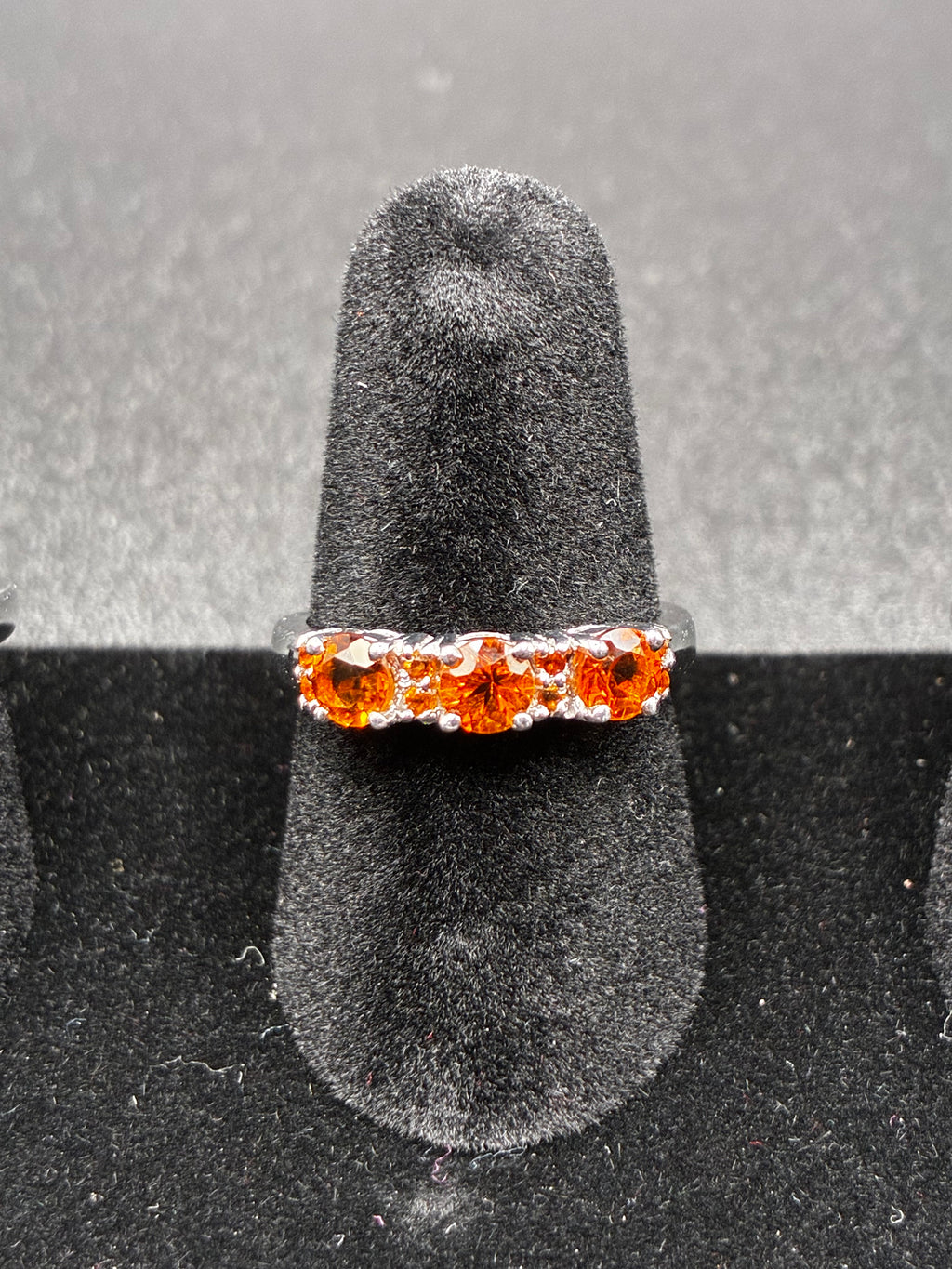Round Stone Ring