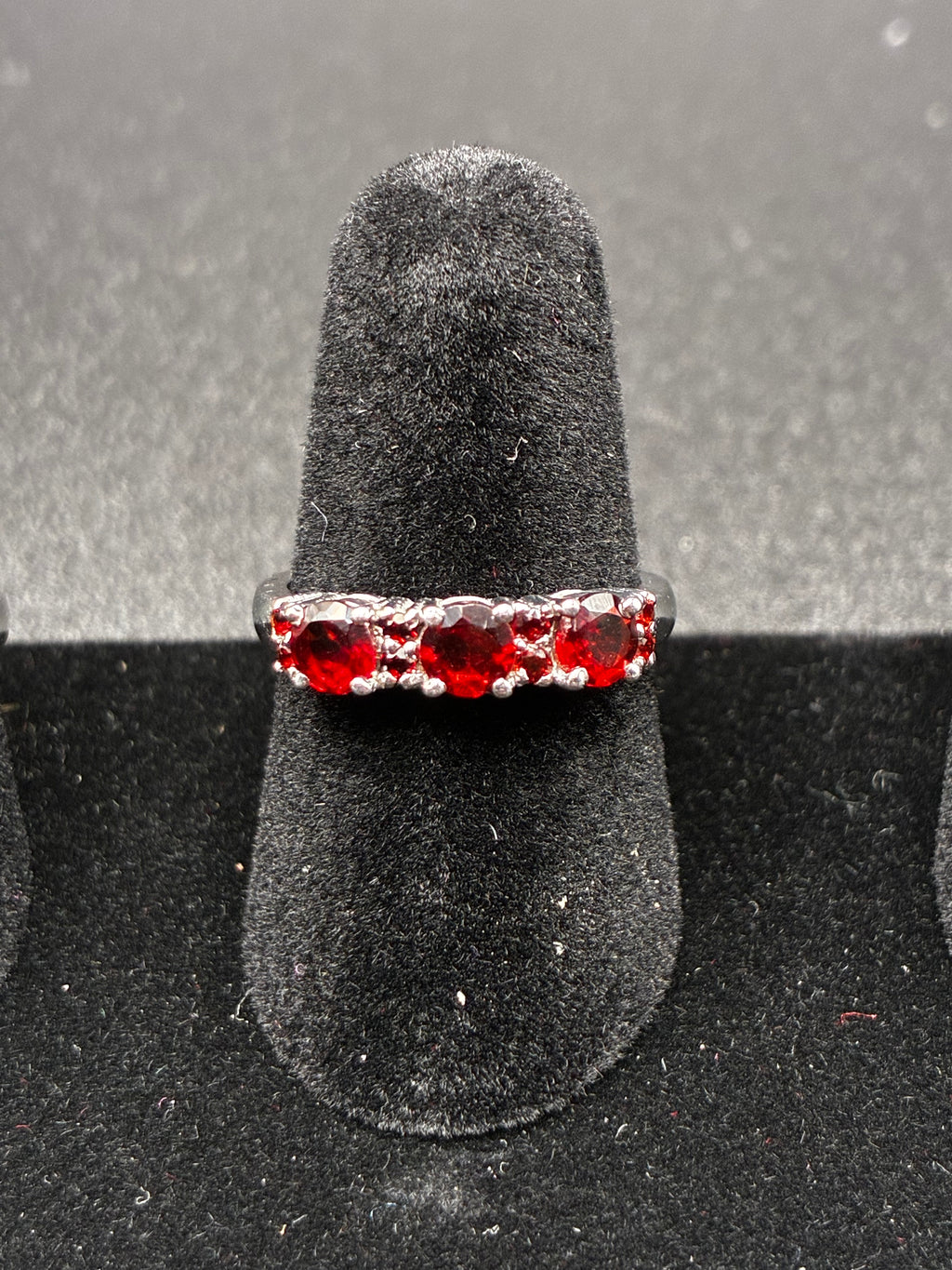 Round Stone Ring